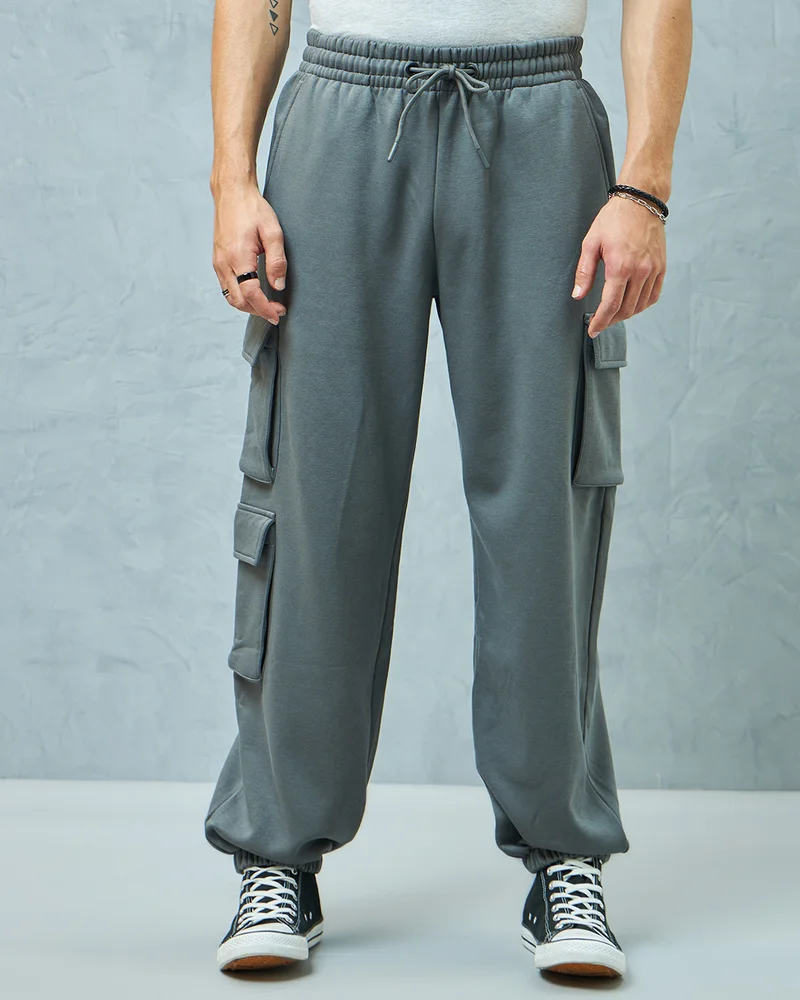 بيواكوف Men's Grey Super Loose Fit Brushed Cargo Joggers